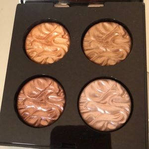 Laura mercier face illuminator collection